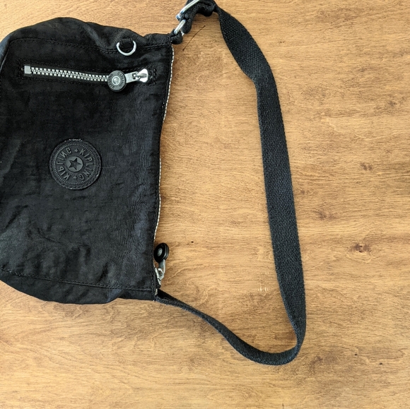 Kipling black shoulder bag EUC - Picture 12 of 12